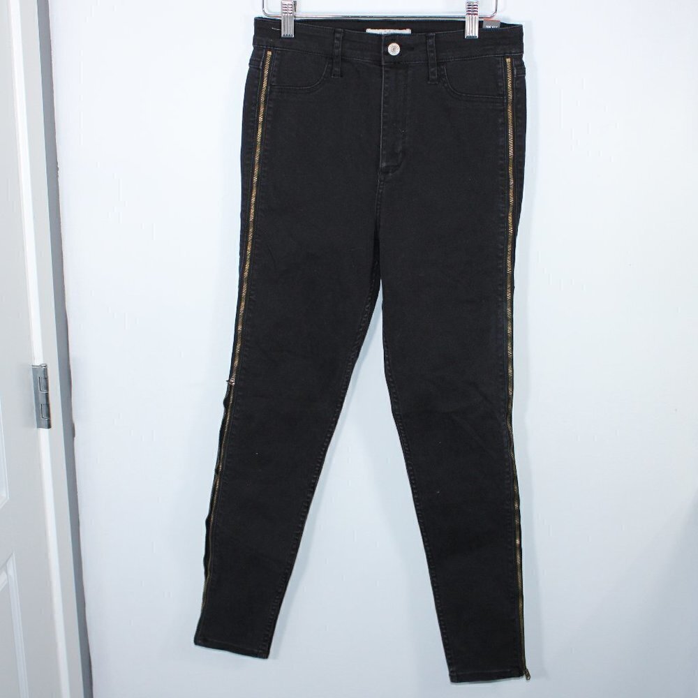 Abercrombie & Fitch Natural Waist Jegging Size 4 Zipper Detailing up the sides